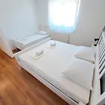 Сasa de vacaciones House Meri Pakoštane